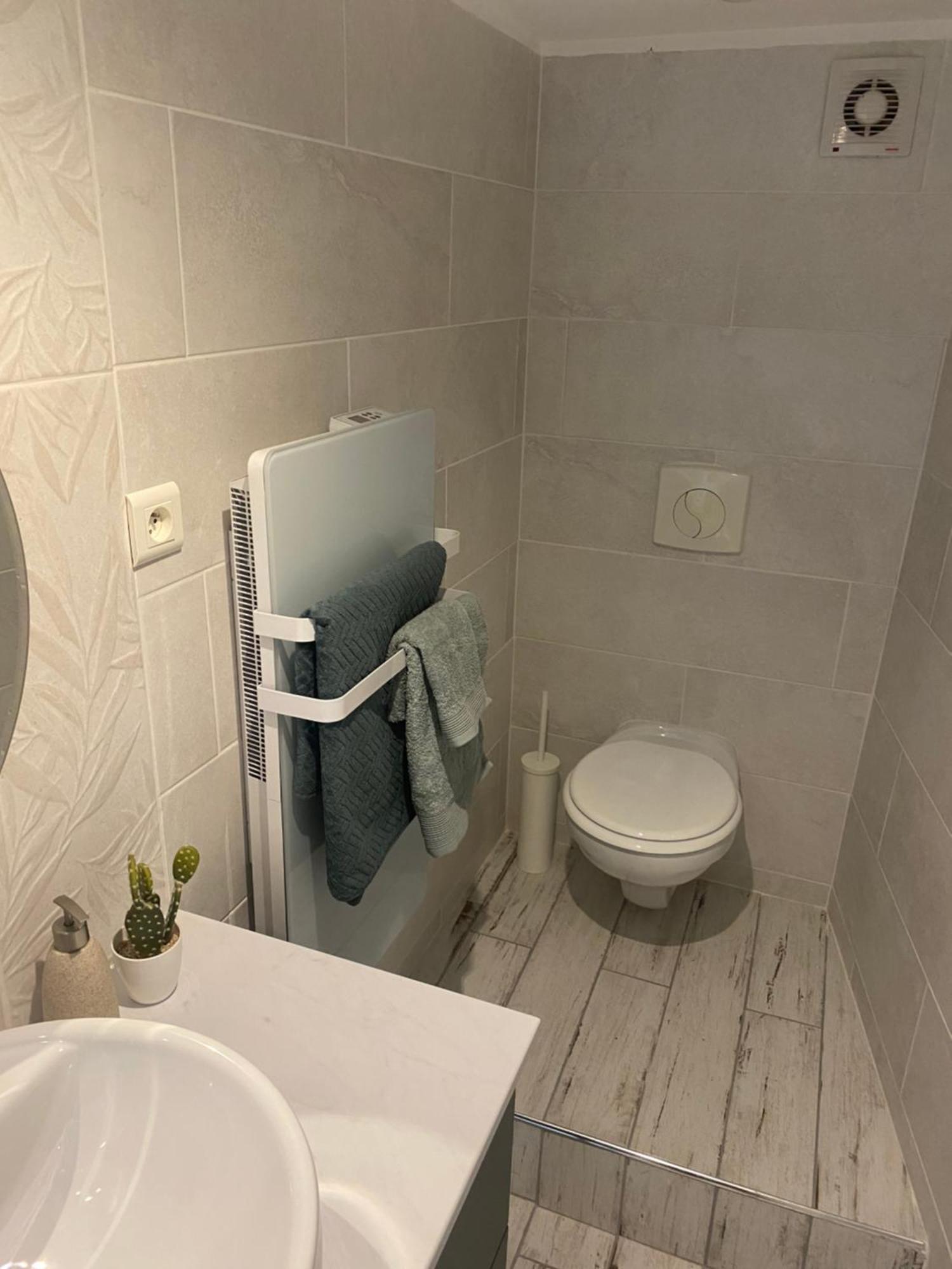 L'Oliveraie Du Revest Le Revest-le-Eaux Extérieur photo